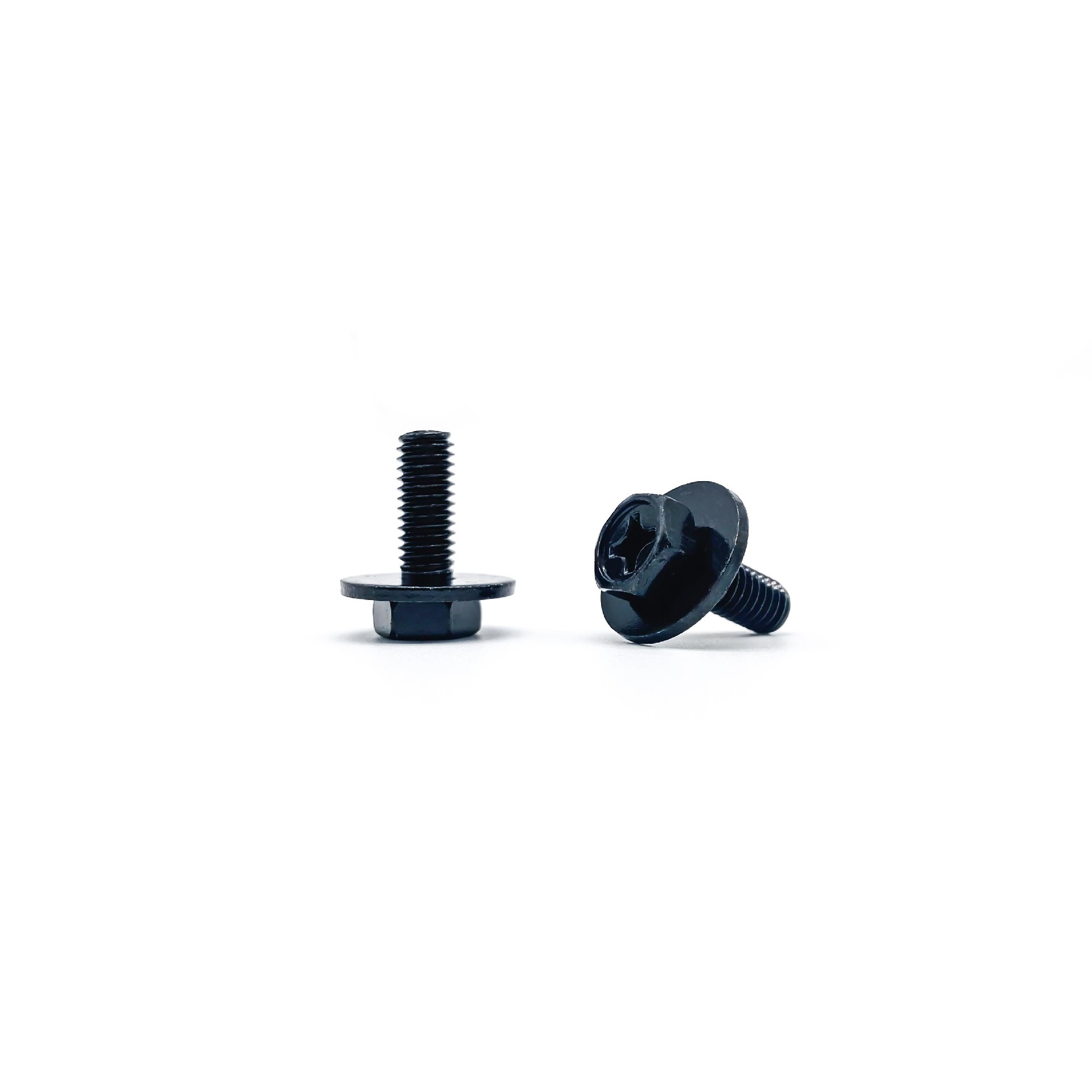 Hexagon head cross recessed flat pad combination bolt QLZW3602.3-B-97 M6 × 16-5.8-environmental protection black zinc.jpg