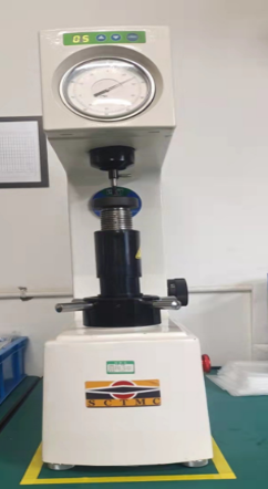 Rockwell hardness tester